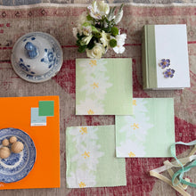 Load image into Gallery viewer, Daisy Chain- Green
