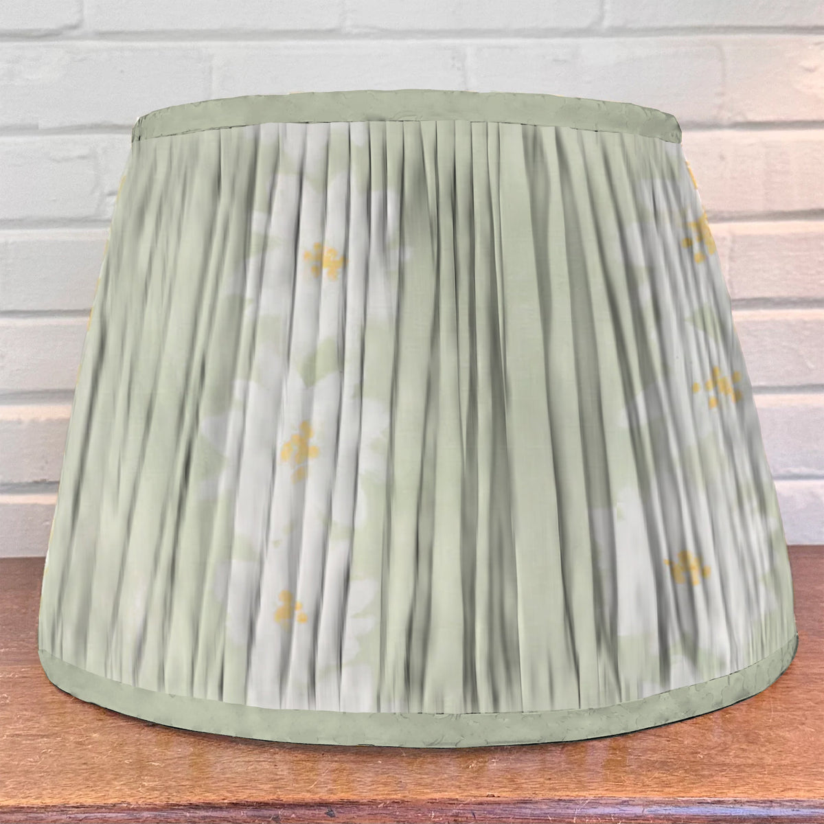 "Daisy Chain" Lampshade (Green)